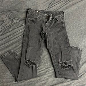 Women’s Black Distressed Jeans